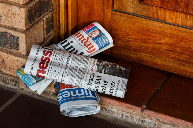 Is een regionale krant goedkoper dan een landelijke krant?​